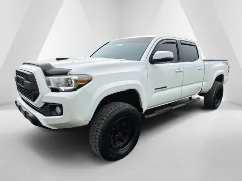 Another view of 2017 Toyota Tacoma TRD Sport for sale in Waverly, OH at Hometown Chevrolet