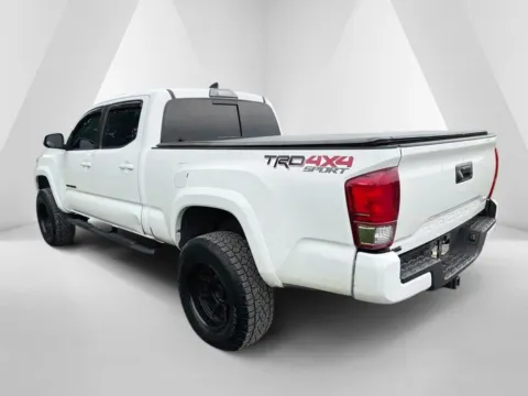 More photos of 2017 Toyota Tacoma TRD Sport at Hometown Chevrolet, OH