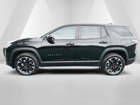 More photos of 2026 Chevrolet Equinox LT at Hometown Chevrolet, OH
