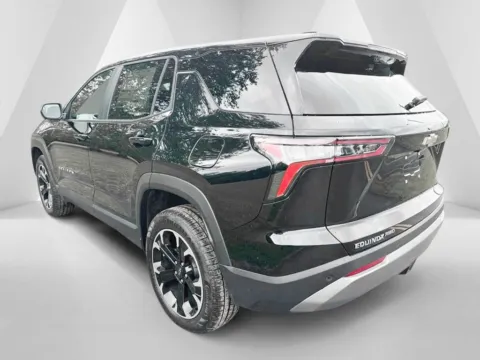 More photos of 2026 Chevrolet Equinox LT at Hometown Chevrolet, OH