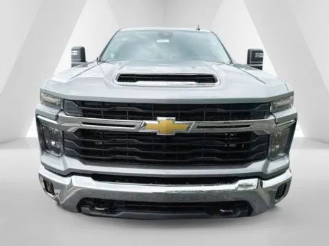 Photos of 2026 Chevrolet Silverado 2500HD LT for sale in Waverly, OH at Hometown Chevrolet