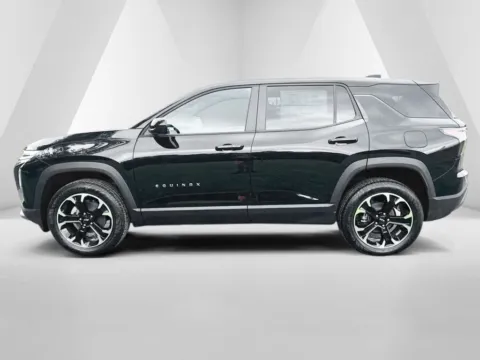 More photos of 2026 Chevrolet Equinox LT at Hometown Chevrolet, OH