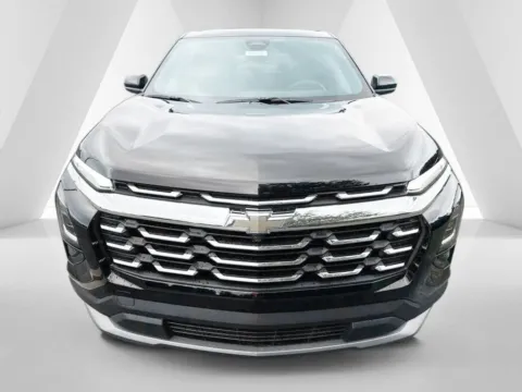 Photos of 2026 Chevrolet Equinox LT for sale in Waverly, OH at Hometown Chevrolet