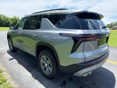 More photos of 2026 Chevrolet Traverse LT at Hometown Chevrolet, OH
