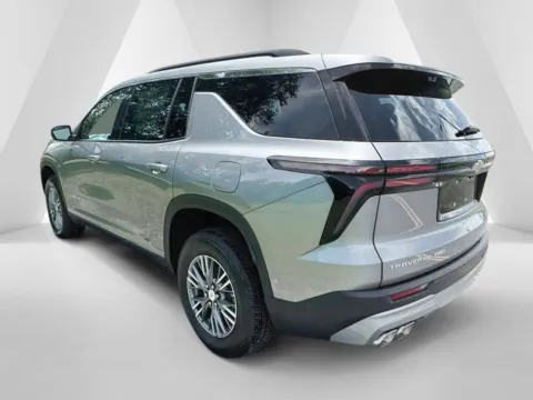 More photos of 2026 Chevrolet Traverse LT at Hometown Chevrolet, OH