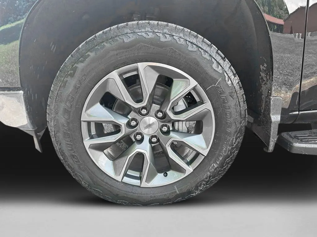 2026 Chevrolet Silverado 1500 LT - Photo 10