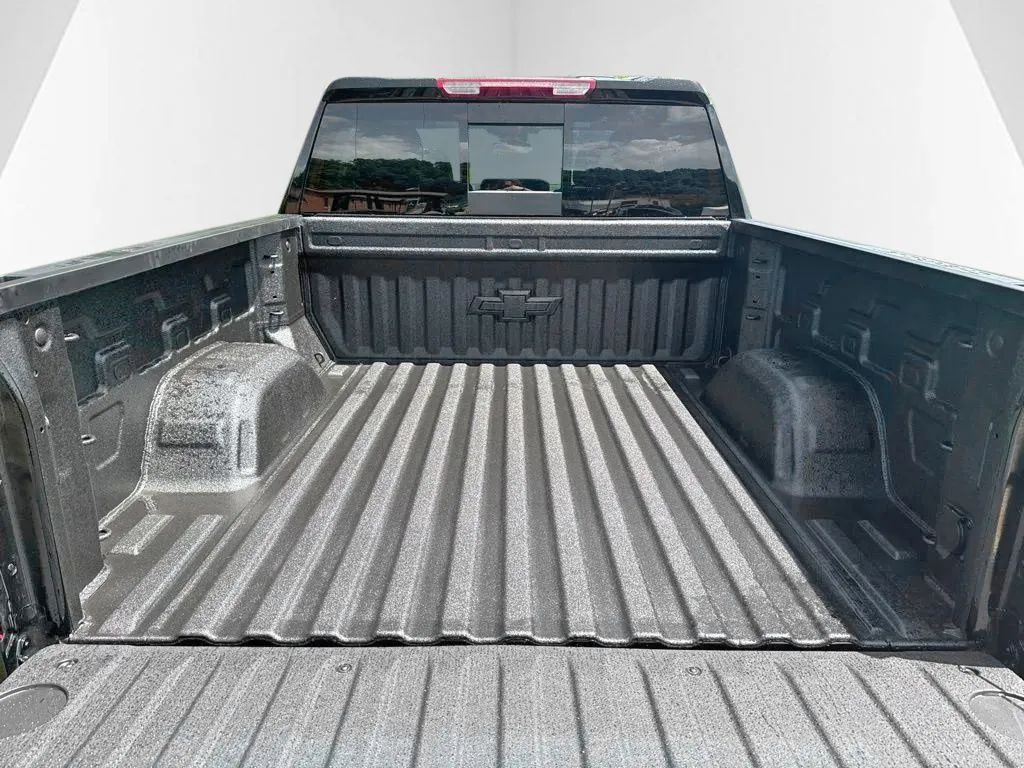 2026 Chevrolet Silverado 1500 LT - Photo 9