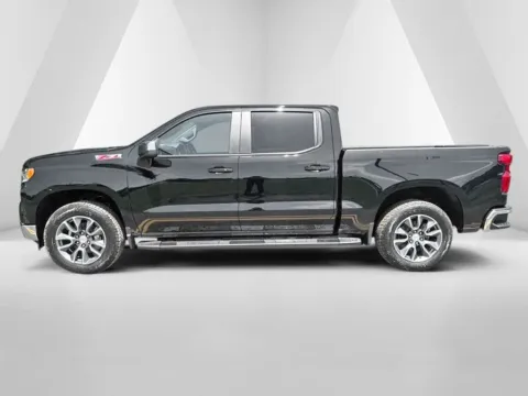 More photos of 2026 Chevrolet Silverado 1500 LT at Hometown Chevrolet, OH