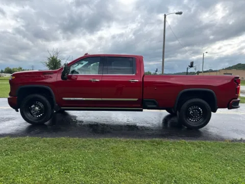 More photos of 2026 Chevrolet Silverado 2500HD High Country at Hometown Chevrolet, OH