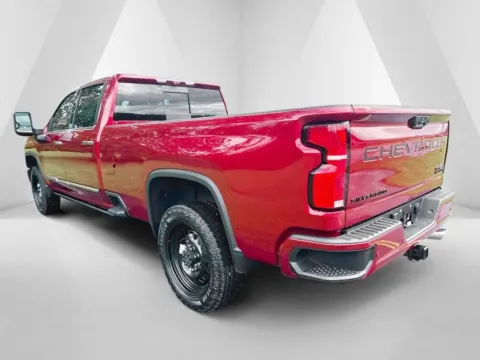 More photos of 2026 Chevrolet Silverado 2500HD High Country at Hometown Chevrolet, OH