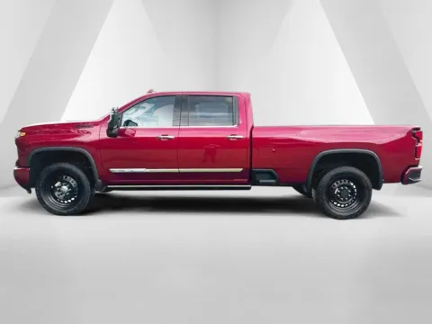 More photos of 2026 Chevrolet Silverado 2500HD High Country at Hometown Chevrolet, OH