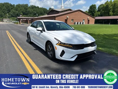 White 2023 Kia K5 LXS for sale in Waverly, OH