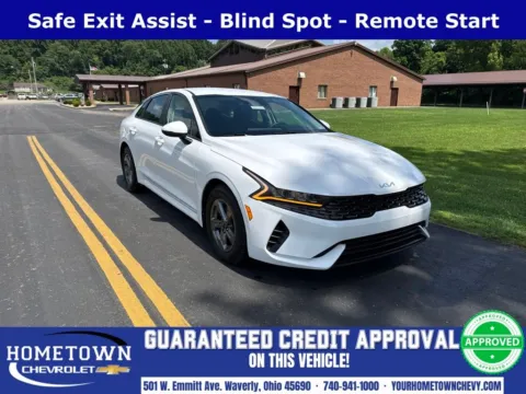 White 2023 Kia K5 LXS for sale in Waverly, OH
