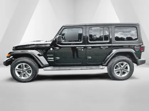 More photos of 2021 Jeep Wrangler Unlimited Sahara at Hometown Chevrolet, OH