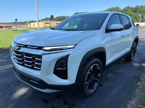 Another view of 2026 Chevrolet Equinox LT for sale in Waverly, OH at Hometown Chevrolet