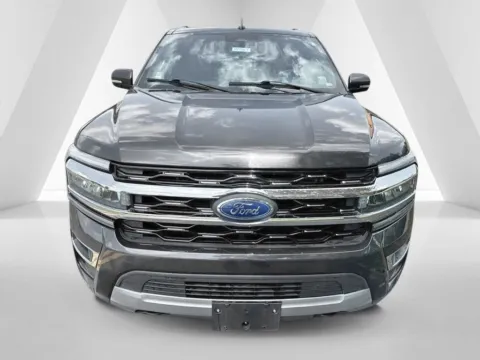 Another view of 2023 Ford Expedition Limited for sale in Waverly, OH at Hometown Chevrolet