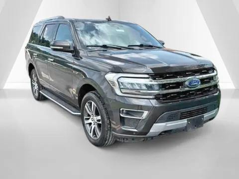 Photos of 2023 Ford Expedition Limited for sale in Waverly, OH at Hometown Chevrolet