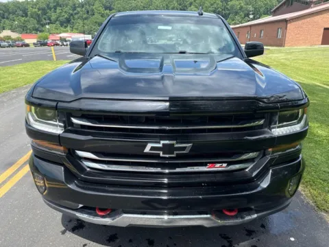 Photos of 2017 Chevrolet Silverado 1500 LT for sale in Waverly, OH at Hometown Chevrolet