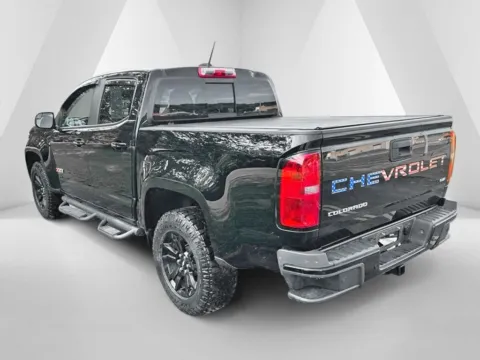 More photos of 2022 Chevrolet Colorado Z71 at Hometown Chevrolet, OH