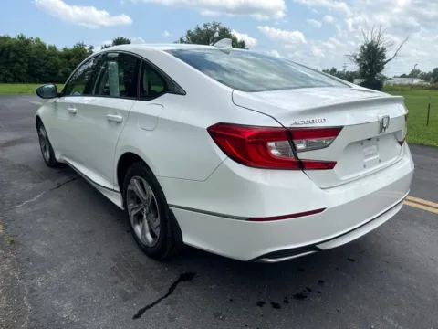 More photos of 2018 Honda Accord EX at Hometown Chevrolet, OH