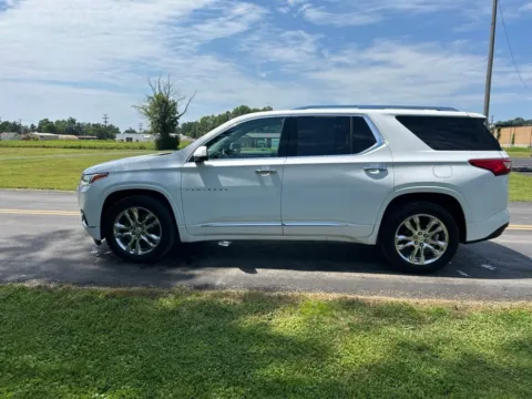 More photos of 2021 Chevrolet Traverse High Country at Hometown Chevrolet, OH
