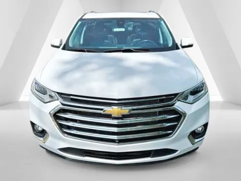 Photos of 2021 Chevrolet Traverse High Country for sale in Waverly, OH at Hometown Chevrolet