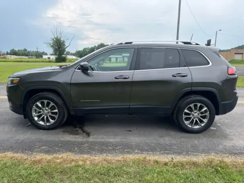 More photos of 2021 Jeep Cherokee Latitude Plus at Hometown Chevrolet, OH