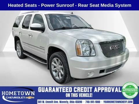 White 2013 GMC Yukon Denali for sale in Waverly, OH