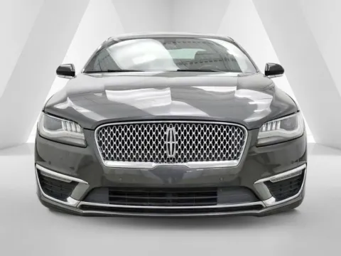 Photos of 2020 Lincoln MKZ Reserve for sale in Waverly, OH at Hometown Chevrolet