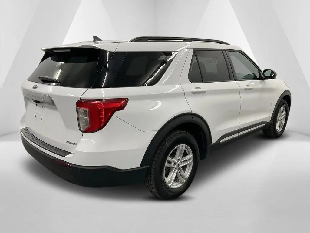 2022 Ford Explorer XLT - Photo 7