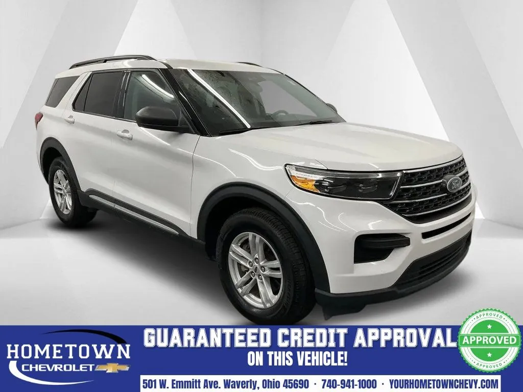 White 2022 Ford Explorer XLT for sale in Waverly, OH