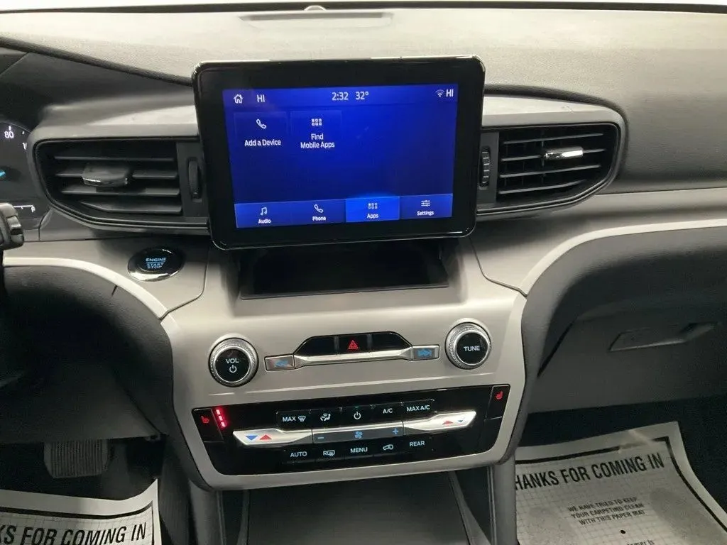 2022 Ford Explorer XLT - Photo 17