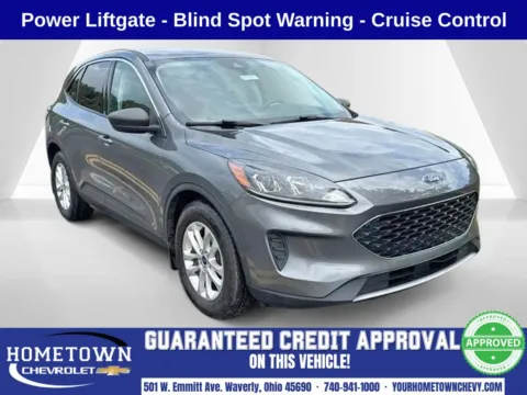 Gray 2022 Ford Escape SE for sale in Waverly, OH