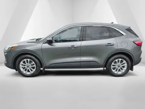 More photos of 2022 Ford Escape SE at Hometown Chevrolet, OH
