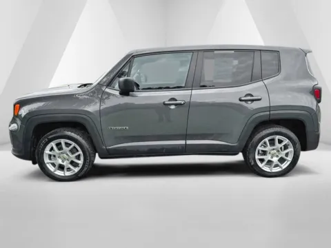 More photos of 2023 Jeep Renegade Latitude at Hometown Chevrolet, OH