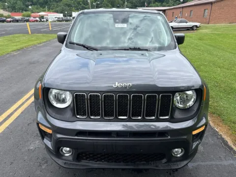 Photos of 2023 Jeep Renegade Latitude for sale in Waverly, OH at Hometown Chevrolet