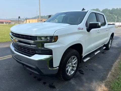 Another view of 2019 Chevrolet Silverado 1500 LT for sale in Waverly, OH at Hometown Chevrolet