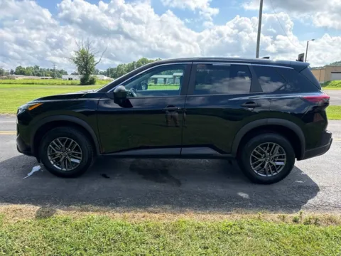 More photos of 2024 Nissan Rogue S at Hometown Chevrolet, OH