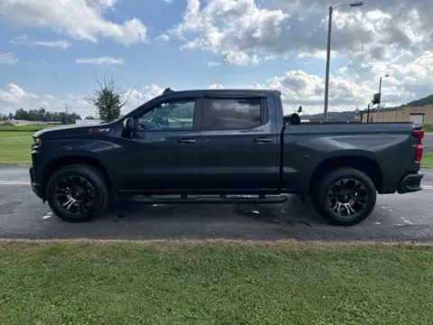 More photos of 2021 Chevrolet Silverado 1500 RST at Hometown Chevrolet, OH