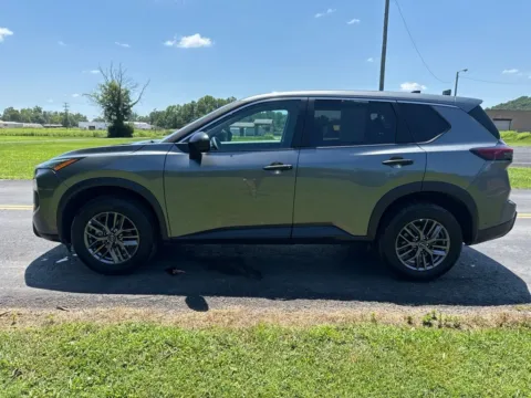More photos of 2024 Nissan Rogue S at Hometown Chevrolet, OH