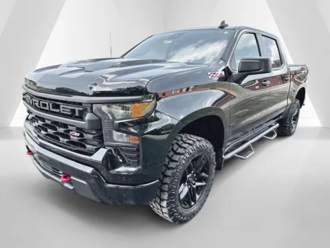 Another view of 2022 Chevrolet Silverado 1500 Custom Trail Boss for sale in Waverly, OH at Hometown Chevrolet