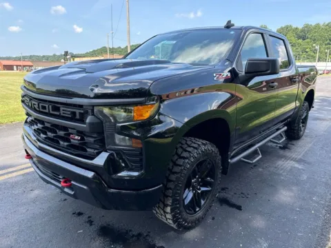 Another view of 2022 Chevrolet Silverado 1500 Custom Trail Boss for sale in Waverly, OH at Hometown Chevrolet