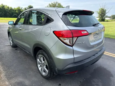 More photos of 2020 Honda HR-V LX at Hometown Chevrolet, OH
