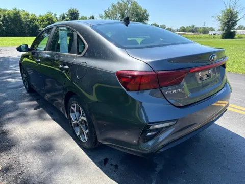More photos of 2020 Kia Forte LXS at Hometown Chevrolet, OH