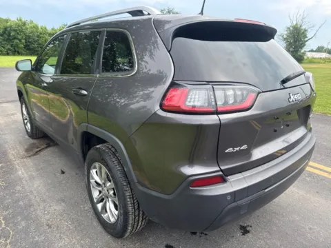 More photos of 2021 Jeep Cherokee Latitude Plus at Hometown Chevrolet, OH