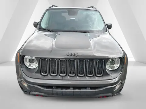Photos of 2017 Jeep Renegade Trailhawk for sale in Waverly, OH at Hometown Chevrolet
