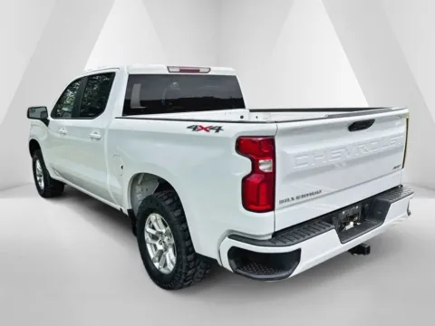 More photos of 2022 Chevrolet Silverado 1500 RST at Hometown Chevrolet, OH