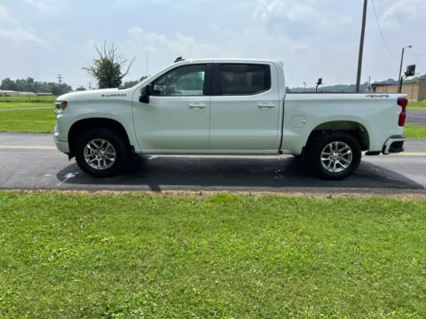 More photos of 2022 Chevrolet Silverado 1500 RST at Hometown Chevrolet, OH