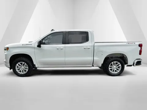 More photos of 2022 Chevrolet Silverado 1500 RST at Hometown Chevrolet, OH