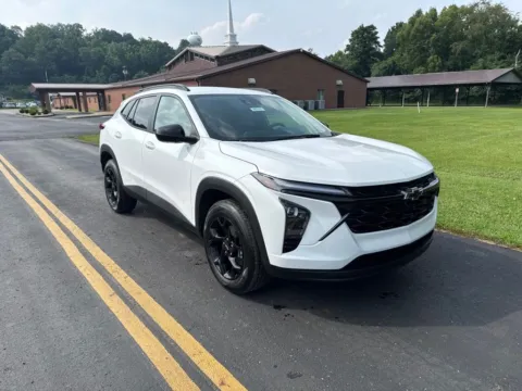 White 2026 Chevrolet Trax LT for sale in Waverly, OH